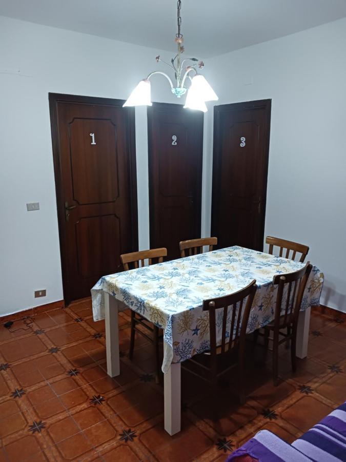 Nora Casa Vacanze/Bed And Breakfast Pula Εξωτερικό φωτογραφία